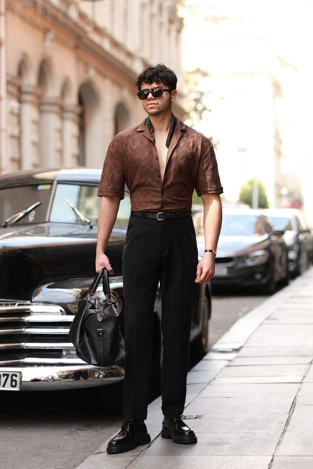 Premium Qualität Hose in Schwarz – 100% Baumwolle, Tencel, mit breiten Gürtelschlaufen