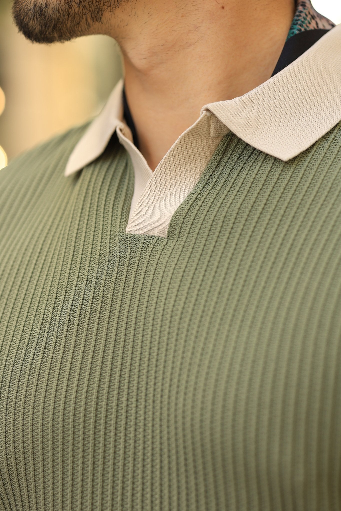 Erstklassig Strickpullover in Grün – 70% Baumwolle / 30% Viskose, italienischer Kragen, Casual, gewebt