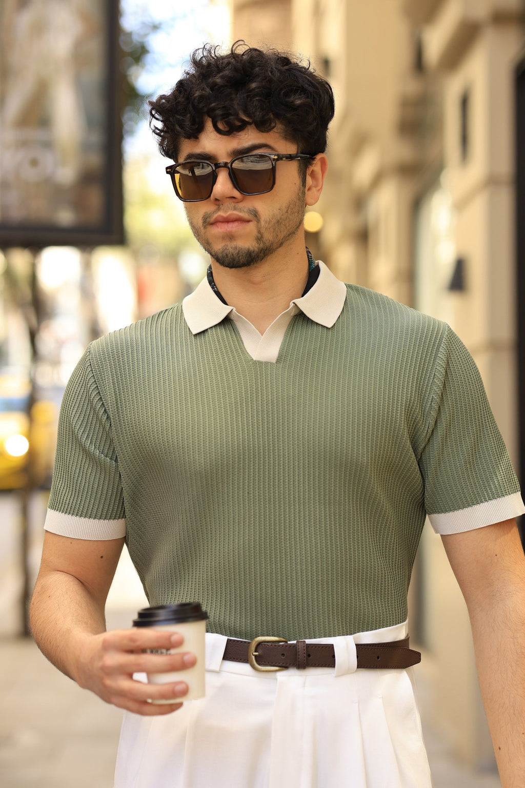 Erstklassig Strickpullover in Grün – 70% Baumwolle / 30% Viskose, italienischer Kragen, Casual, gewebt