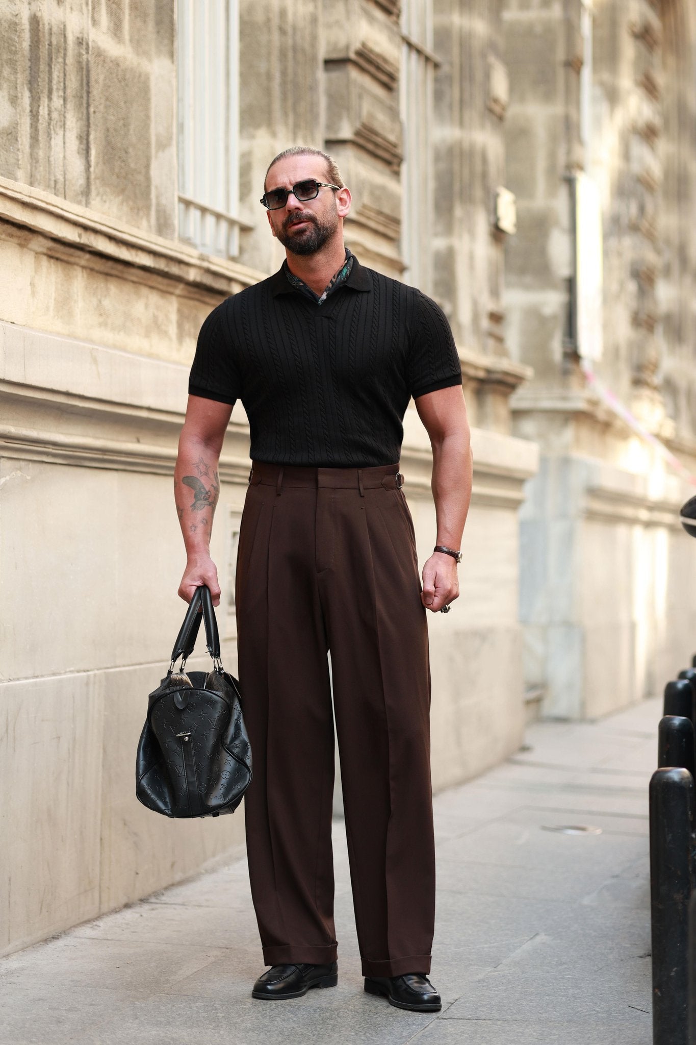 Erstklassig Hose in Braun – mit Doppelbundfalte, hohe Taille, mit seitlichem Hakenverschluss