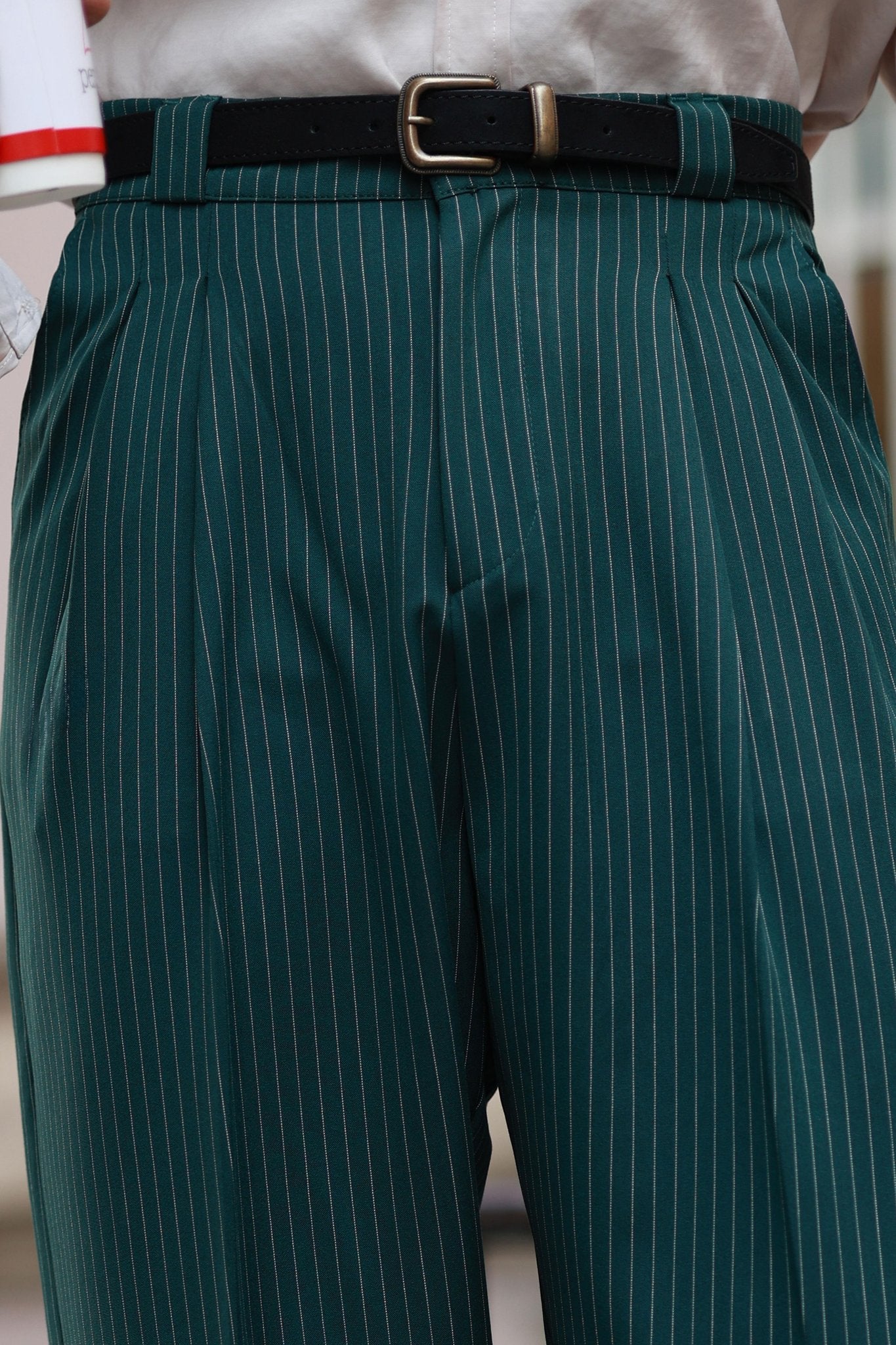 Premium Qualität Hose in Smaragdgrün – mit Streifendetail, mit Doppelbundfalte, Boyfriend, hohe Taille