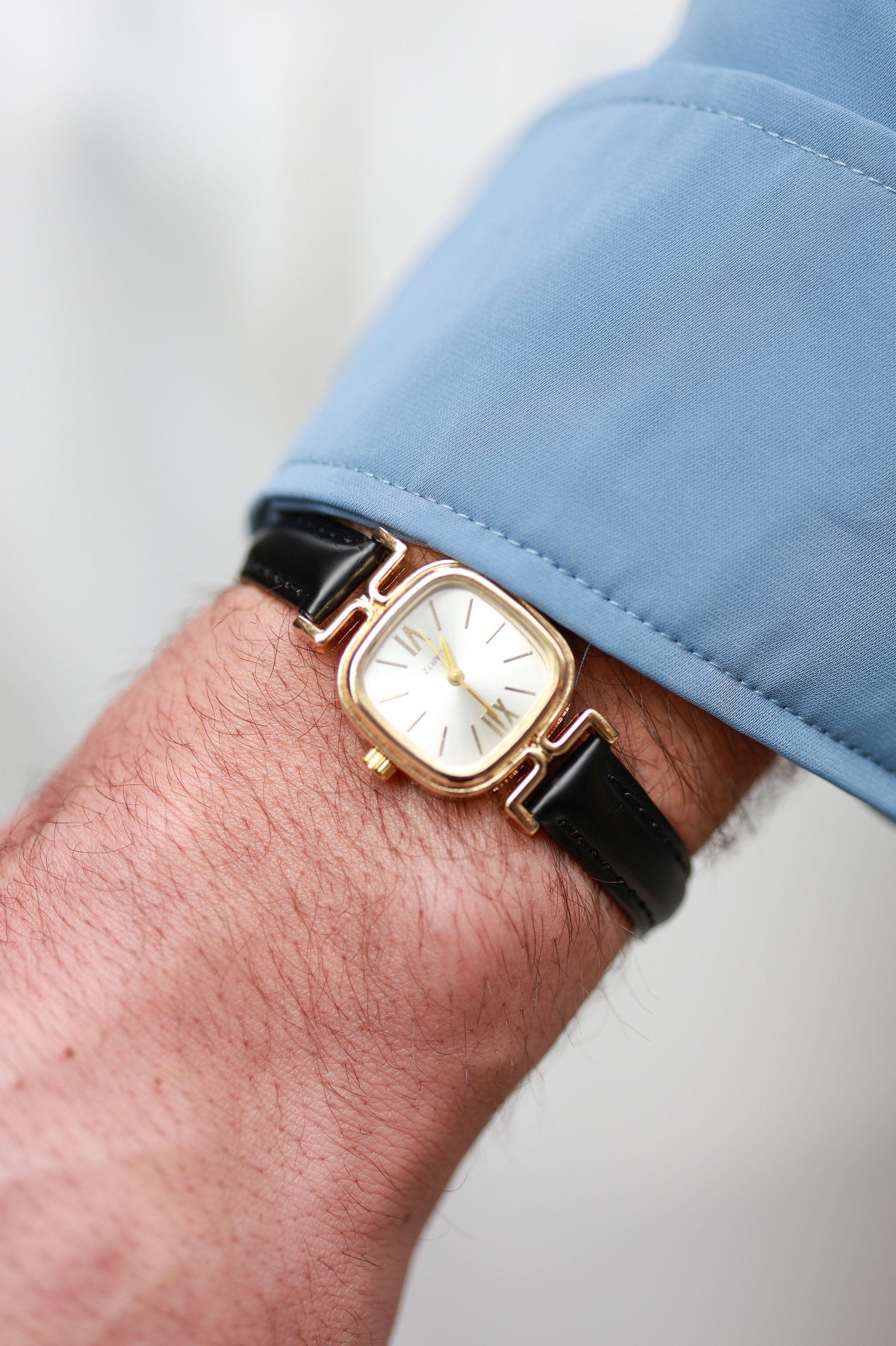Celine Black Uhr – mit Lederarmband