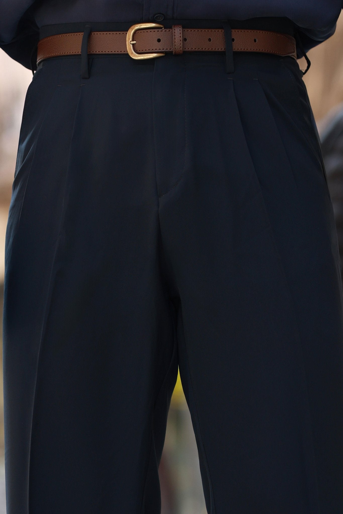 Baggy-Hose in Marineblau – Baumwolle-Viskose, mit Doppelbundfalte, Oversize