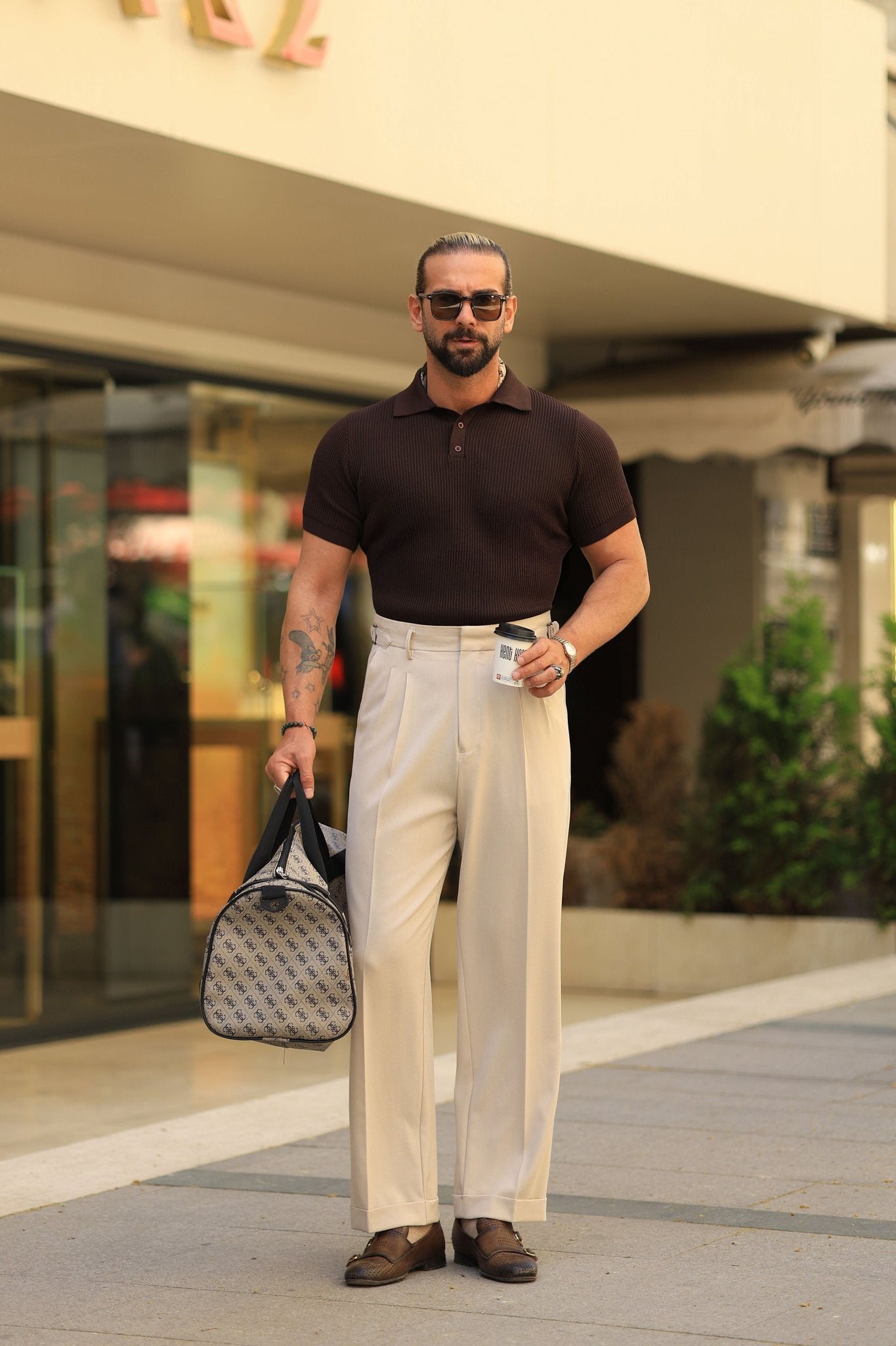 Erstklassig Hose in Beige – mit Doppelbundfalte, hohe Taille, mit seitlichem Hakenverschluss