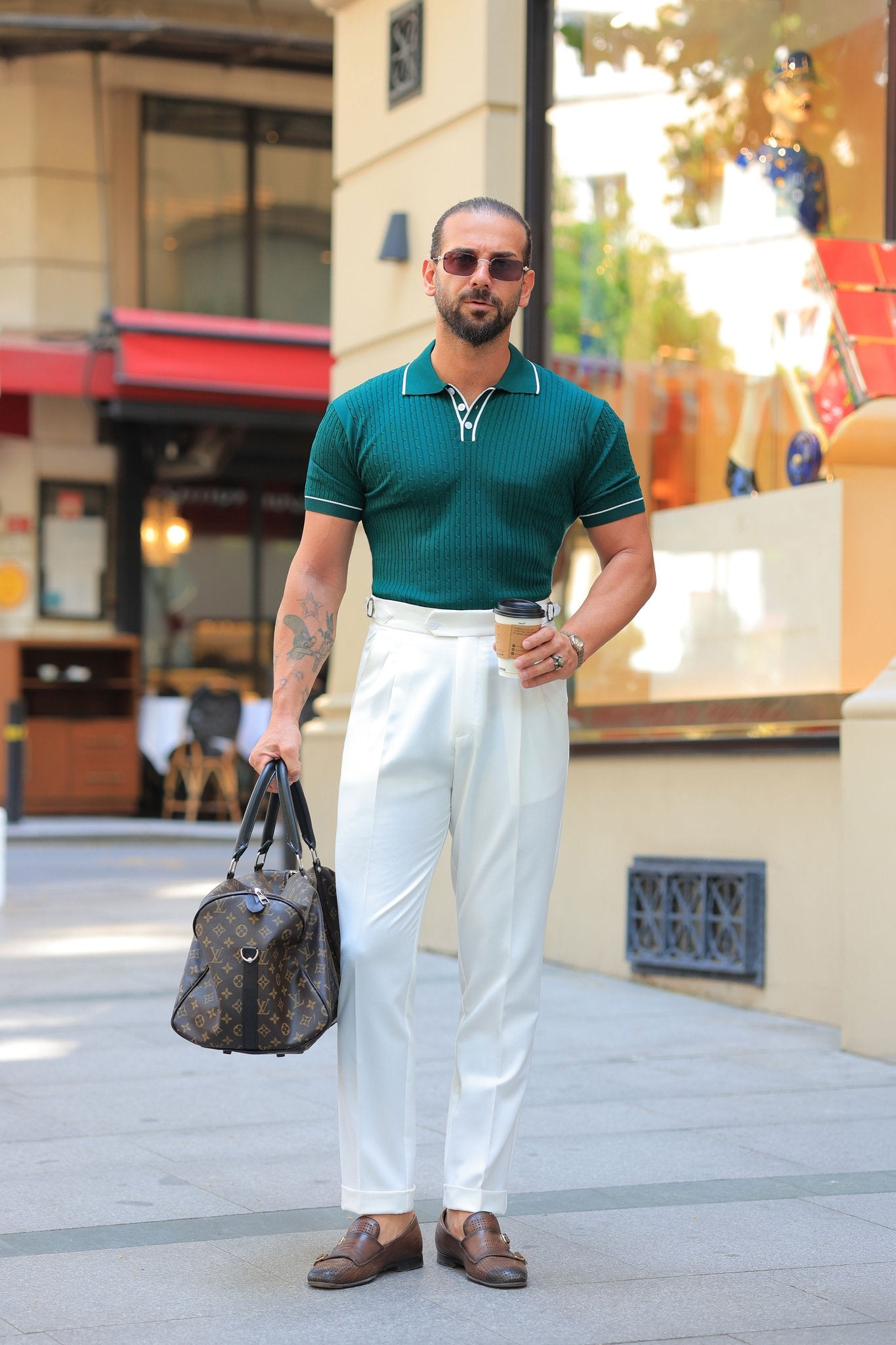 Erstklassig Hose in Ecru – mit Doppelbundfalte, mit einzelnem Bundknopf, italienischer Stil