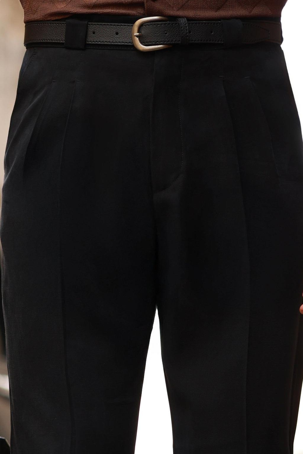 Premium Qualität Hose in Schwarz – 100% Baumwolle, Tencel, mit breiten Gürtelschlaufen